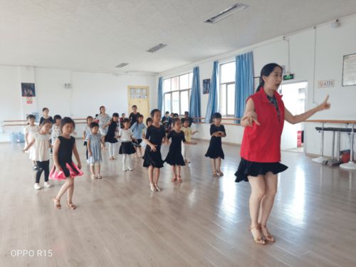 玉溪市文化館2022年少兒寒假文藝公益培訓(xùn)班開始報(bào)名啦